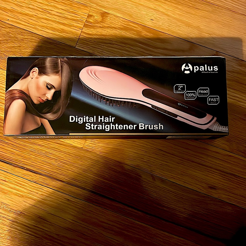 New Digital Hair Straightener Brush still in box